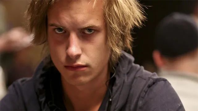 Isildur1在线上扑克的波动，至今无人能敌