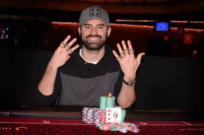 Kyle Cartwright拿下WSOPC第8枚金戒指