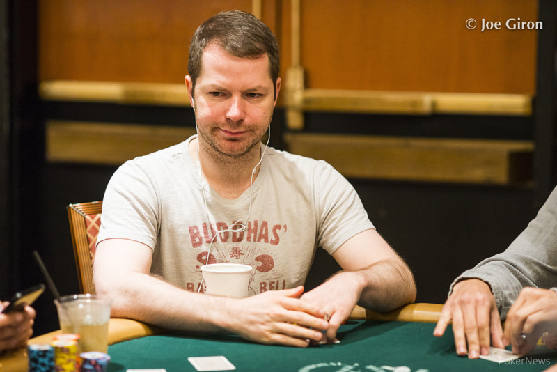 Jonathan Little谈扑克:如何在深筹码时游戏最小暗三条