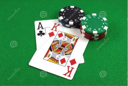 冒险的河牌圈诈唬