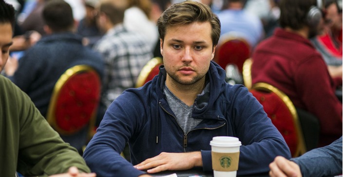 Yevgeniy Timoshenko因债务纠纷将前室友告上法庭