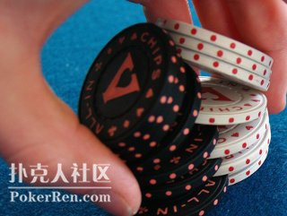 打牌时手发抖怎么破？