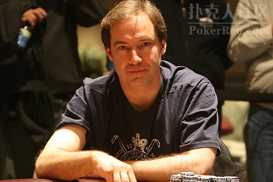 他赢了六副WSOP金手镯，却因为欠债不还被起诉