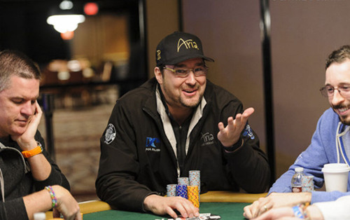 Phil Hellmuth: 错失金手链又如何，我照样信心满满