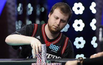 WSOP卫冕冠军：“扑克牌手被当作奴隶对待”